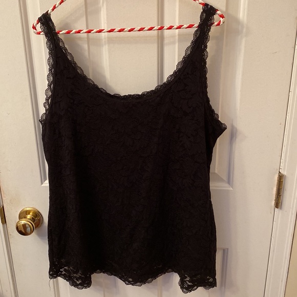 Lined Lace Camisole - Picture 4 of 4